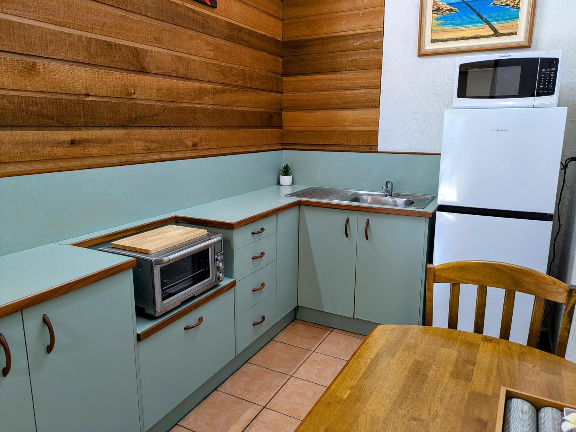 Beachside Cottage - A Private Peaceful Hidden Gem 50M To Beach Nelly Bay Exterior foto