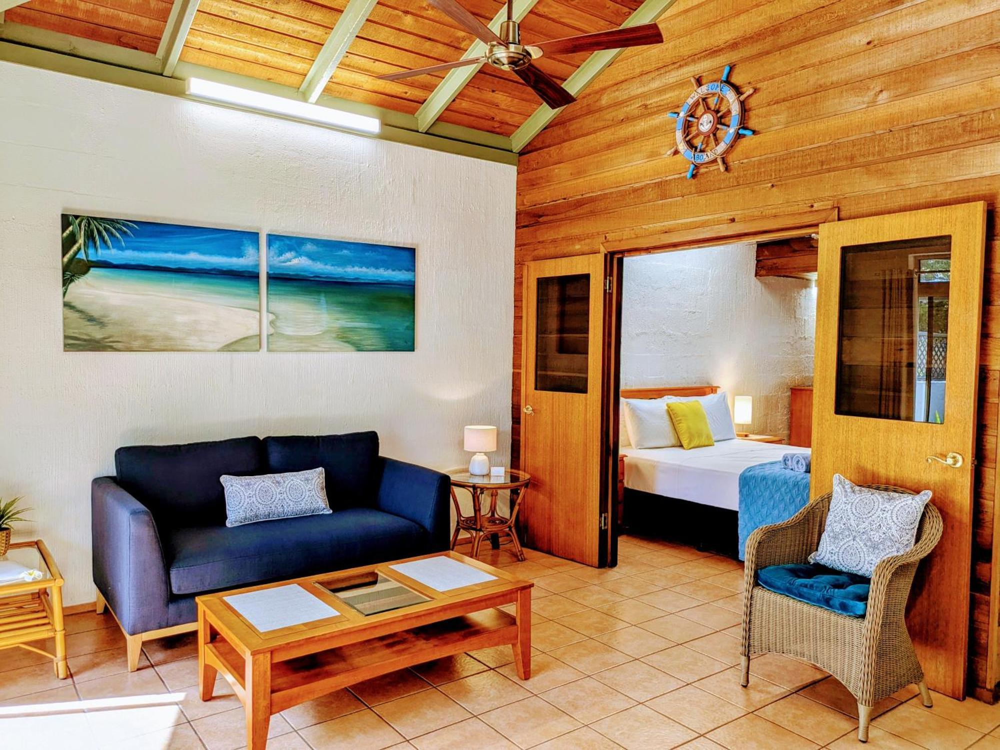 Beachside Cottage - A Private Peaceful Hidden Gem 50M To Beach Nelly Bay Exterior foto